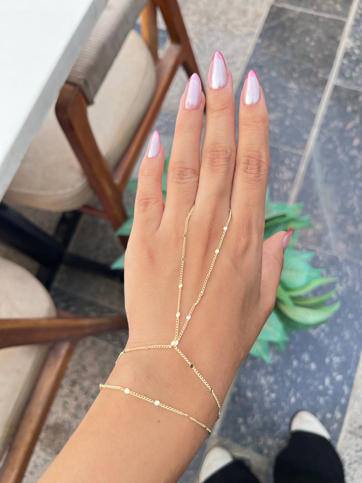 Hand chain 0013