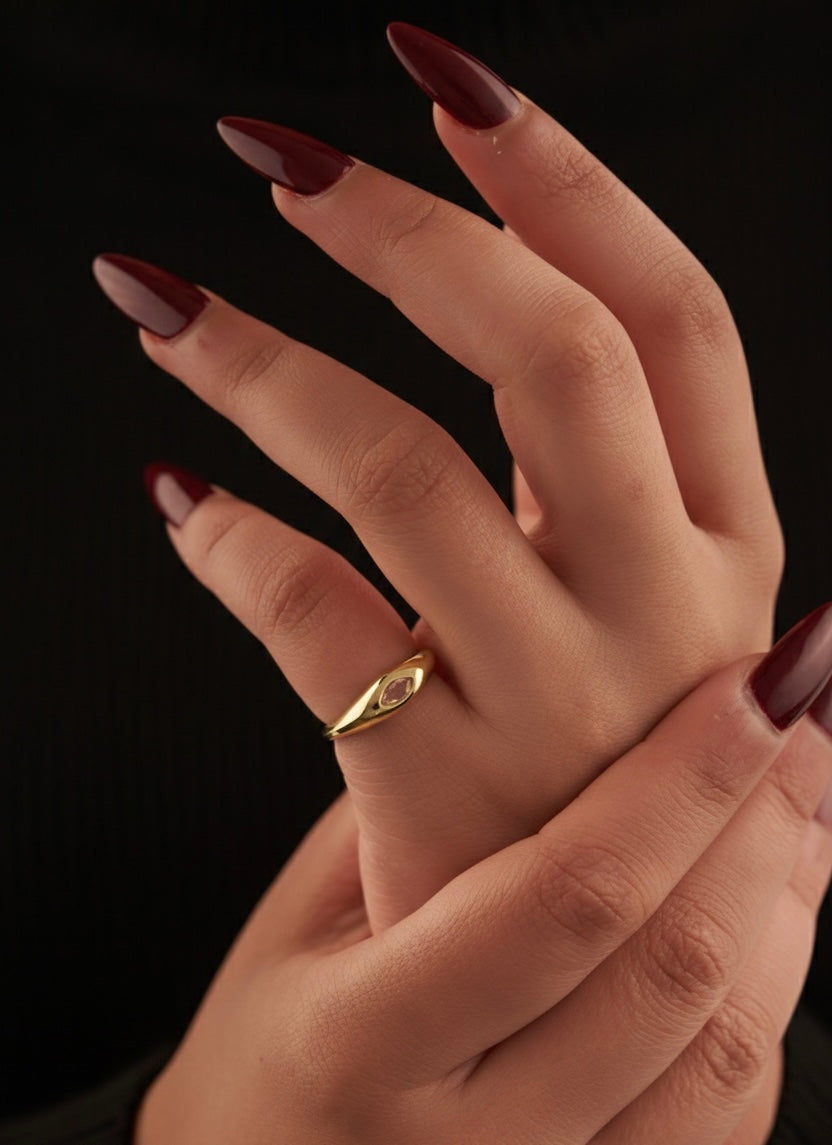 Pinky ring