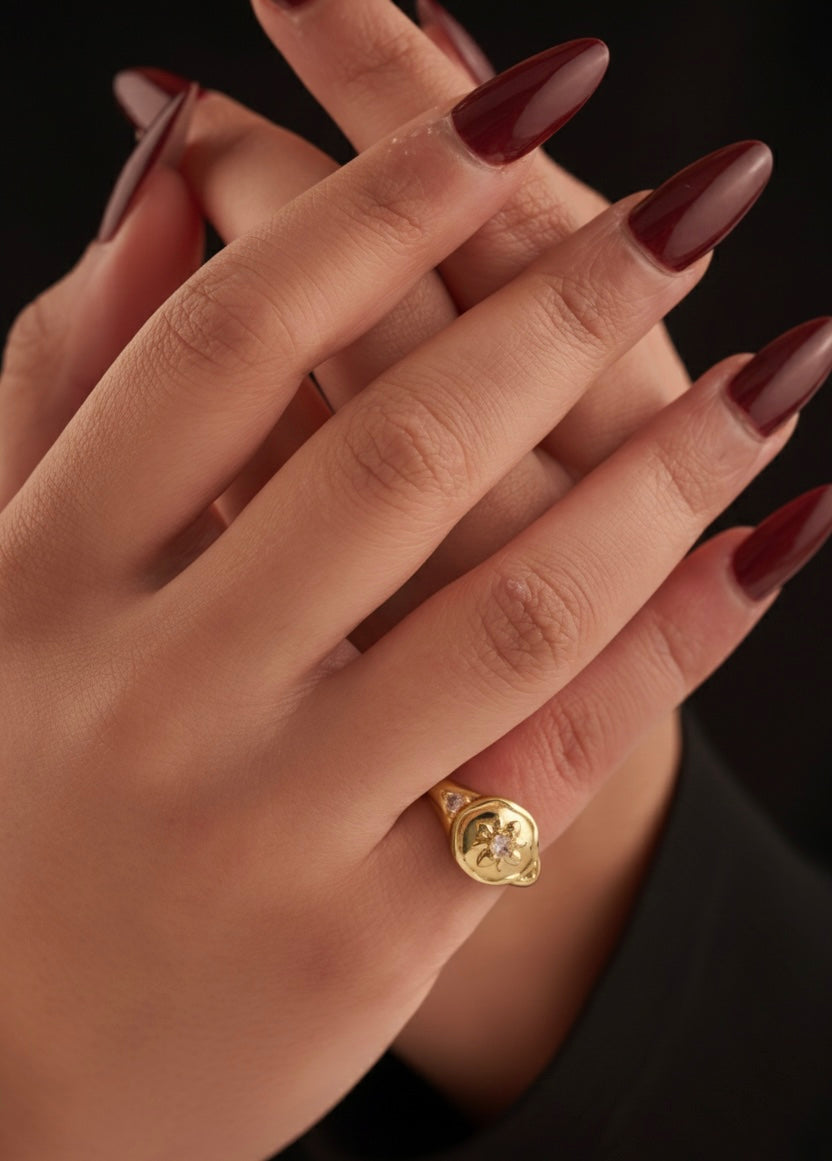 Pinky ring