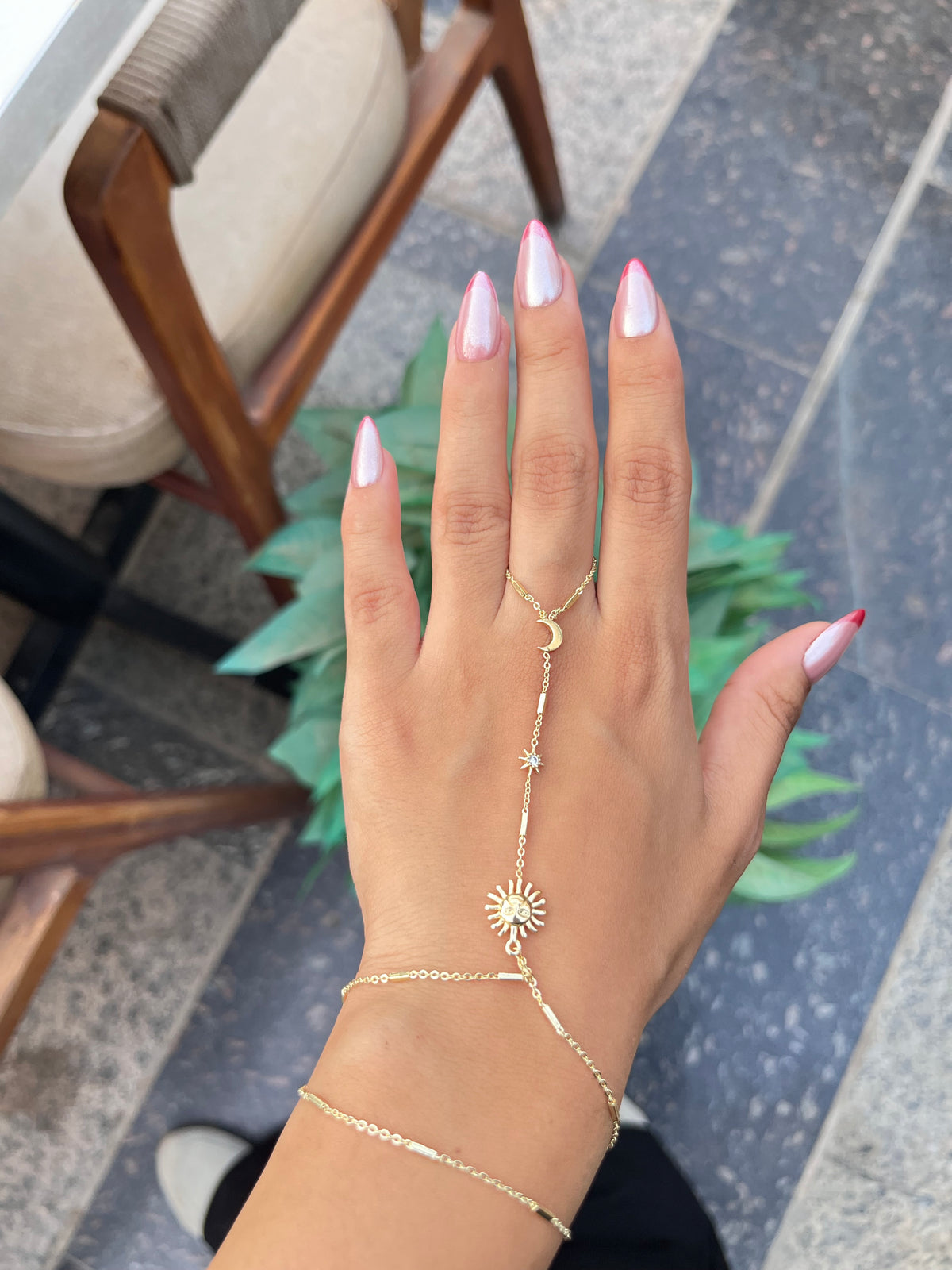 Hand chain 0018