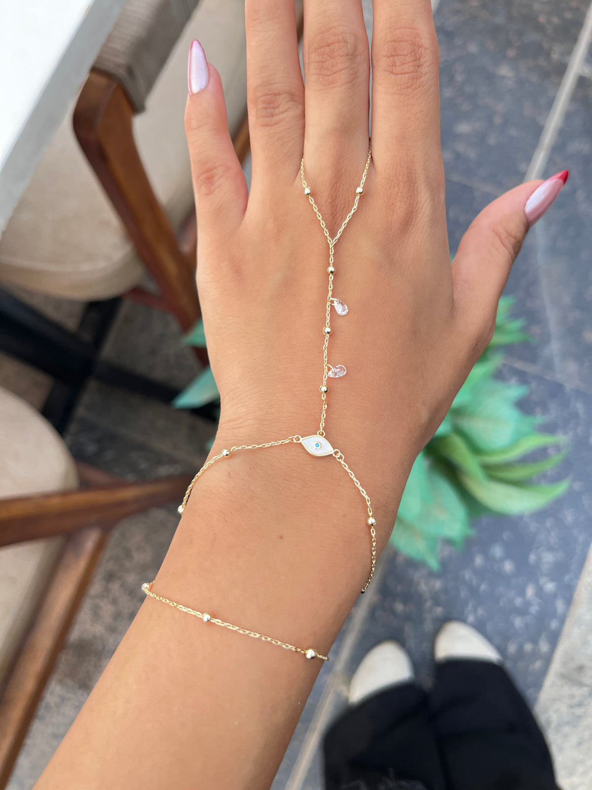 Hand chain 0015