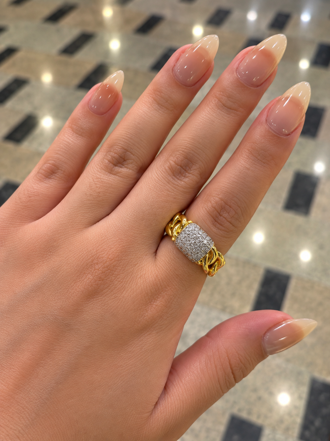 Ring 0017