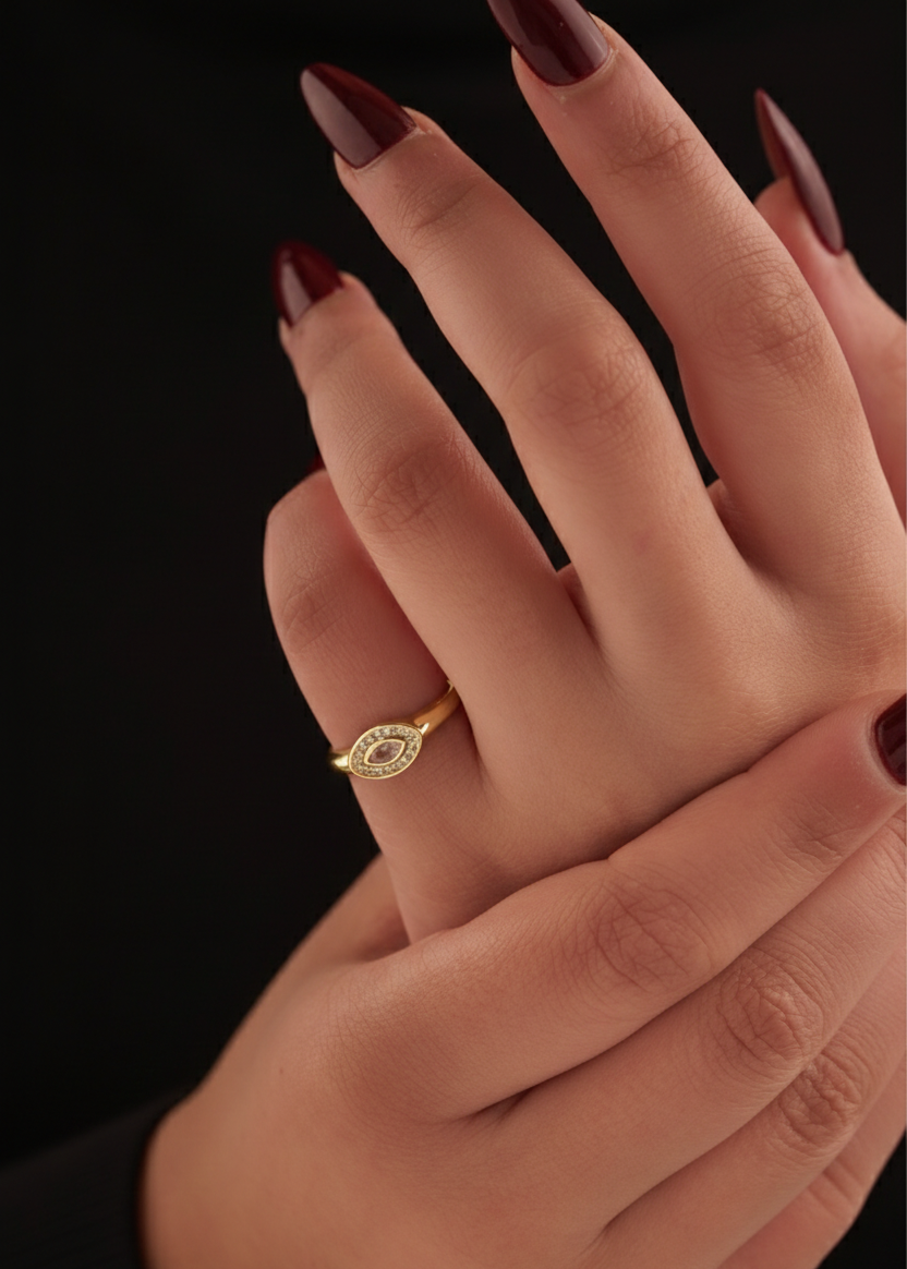Pinky ring